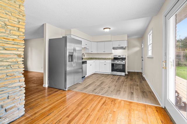 6838 Hague Road, Indianapolis, IN 46256