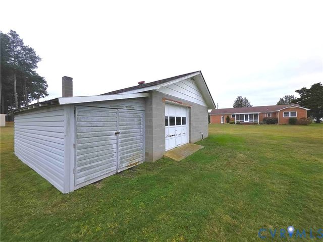 199 Ruritan Dr, Emporia, VA 23847