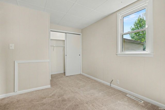 202 E Oakside Street, South Bend, IN 46614