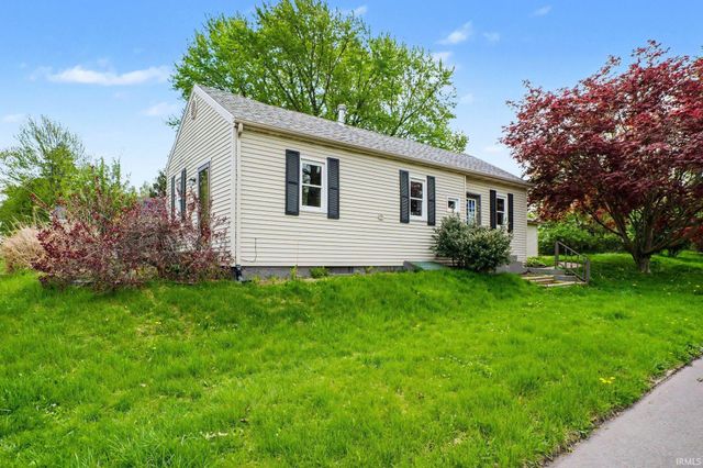 202 E Oakside Street, South Bend, IN 46614
