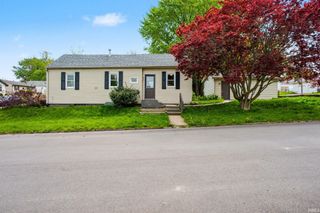 202 E Oakside Street, South Bend, IN 46614