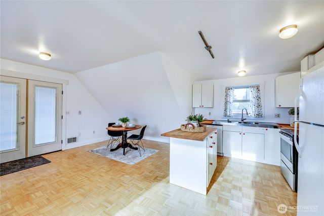 543 Van Buren Street, Port Townsend, WA 98368