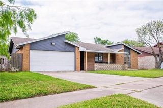 9563 Goldfinch, Corpus Christi, TX 78418