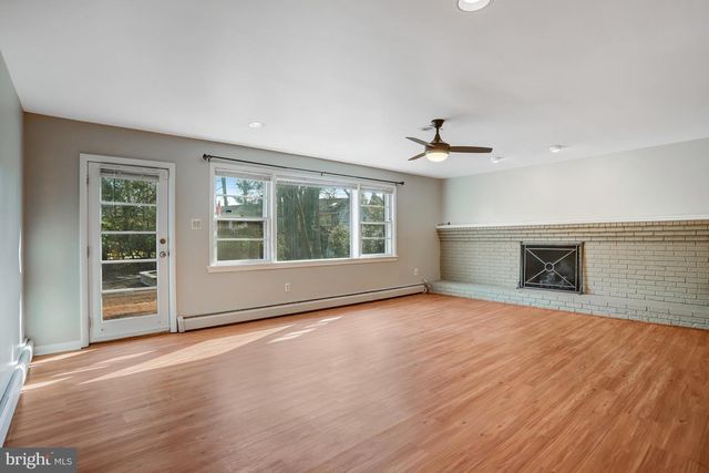 7525 SALEM RD, Falls Church, VA 22043