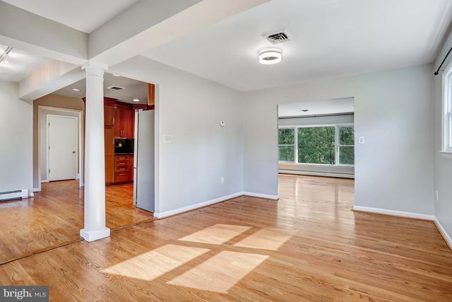 7525 SALEM RD, Falls Church, VA 22043