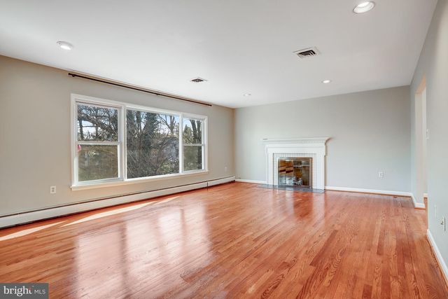 7525 SALEM RD, Falls Church, VA 22043