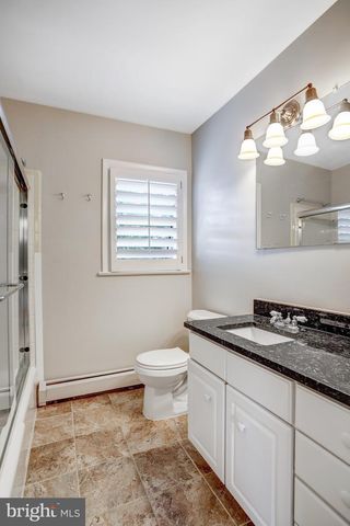 7525 SALEM RD, Falls Church, VA 22043