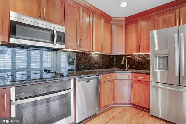 7525 SALEM RD, Falls Church, VA 22043