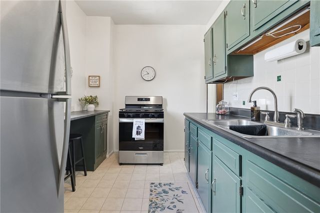 141 E Steuben, Ingram, PA 15205