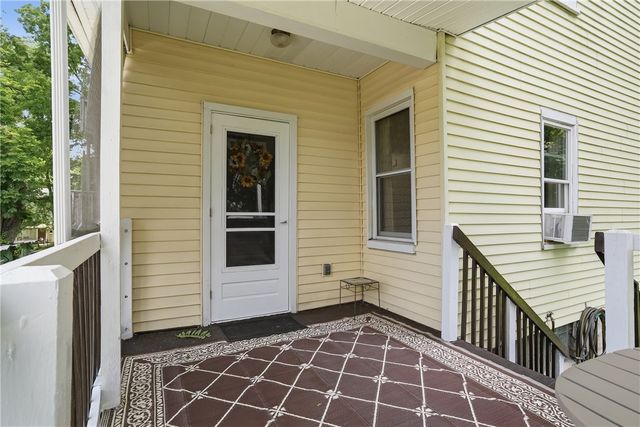141 E Steuben, Ingram, PA 15205