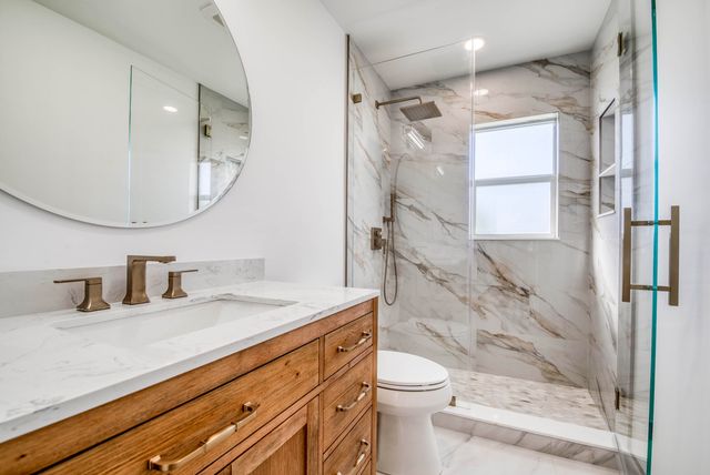 10084 Meridian Way N 4, Palm Beach Gardens, FL 33410