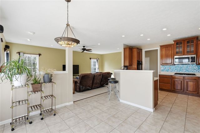 309 Londonberry Ct, Marshall, PA 16046