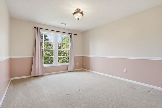 309 Londonberry Ct, Marshall, PA 16046