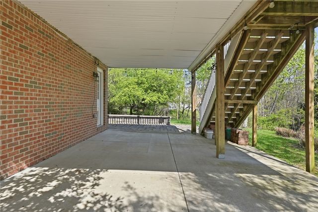 309 Londonberry Ct, Marshall, PA 16046