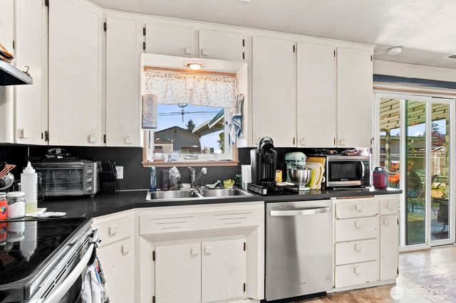 1913 King Street, Shelton, WA 98584