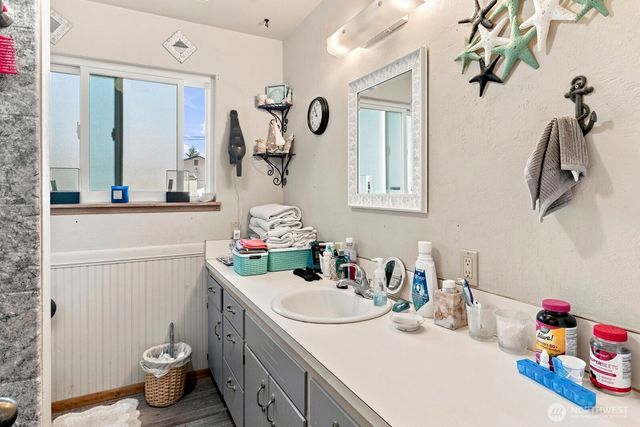 1913 King Street, Shelton, WA 98584