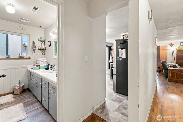 1913 King Street, Shelton, WA 98584