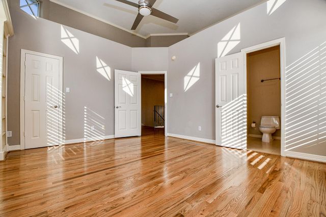 2094 Brentwood Drive, Houston, TX 77019