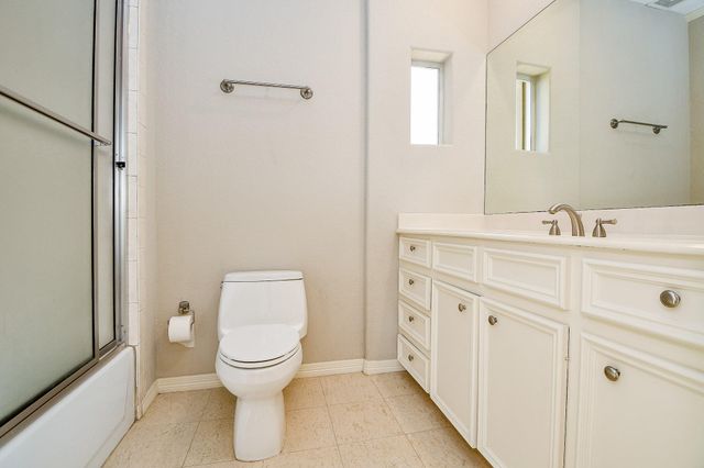 2094 Brentwood Drive, Houston, TX 77019