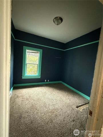 521 W King Street, Aberdeen, WA 98520