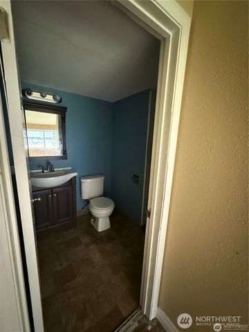 521 W King Street, Aberdeen, WA 98520