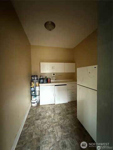 521 W King Street, Aberdeen, WA 98520