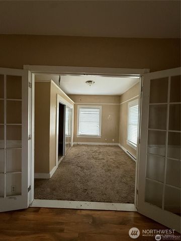 521 W King Street, Aberdeen, WA 98520