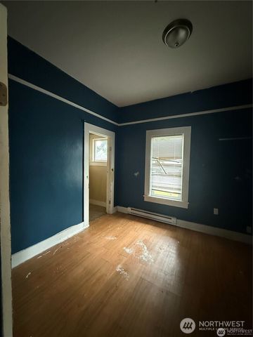 521 W King Street, Aberdeen, WA 98520