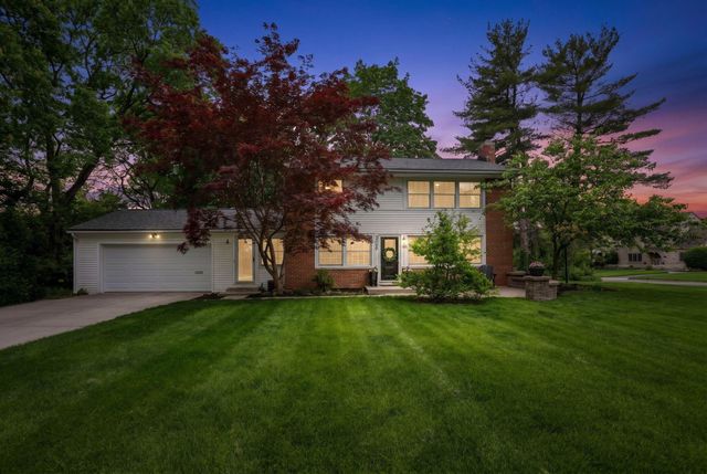 2005 Malvern Road, Upper Arlington, OH 43221