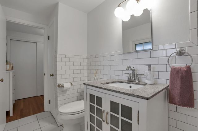 2005 Malvern Road, Upper Arlington, OH 43221