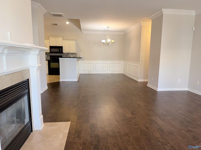 14 Moore Farm Circle NW 14, Huntsville, AL 35806