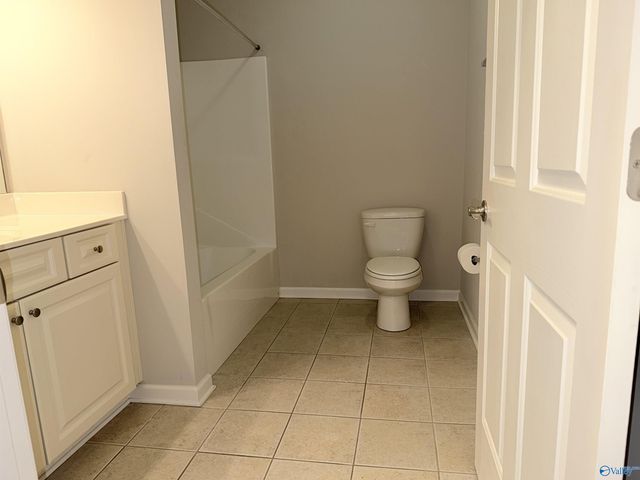 14 Moore Farm Circle NW 14, Huntsville, AL 35806