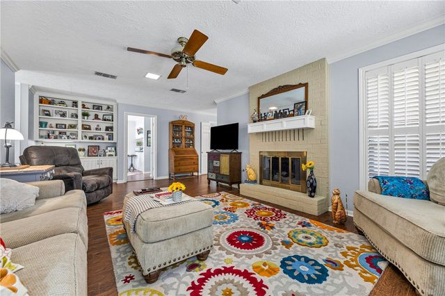 2911 Braeburn, Bryan, TX 77802