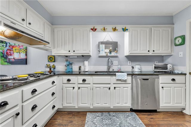 2911 Braeburn, Bryan, TX 77802