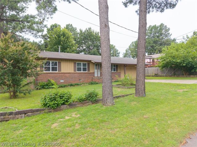 12 Eastwood Drive, Fort Smith, AR 72903