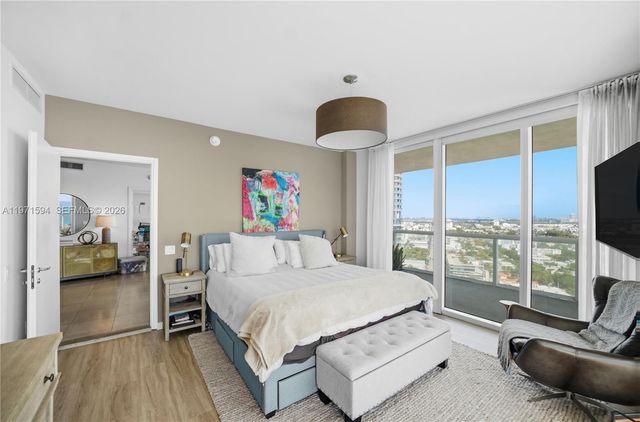 450 Alton Rd 2710, Miami Beach, FL 33139