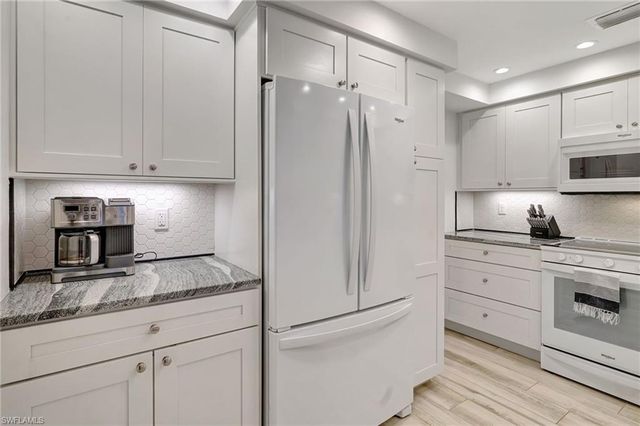 1900 Clifford ST # 704, Fort Myers, FL 33901