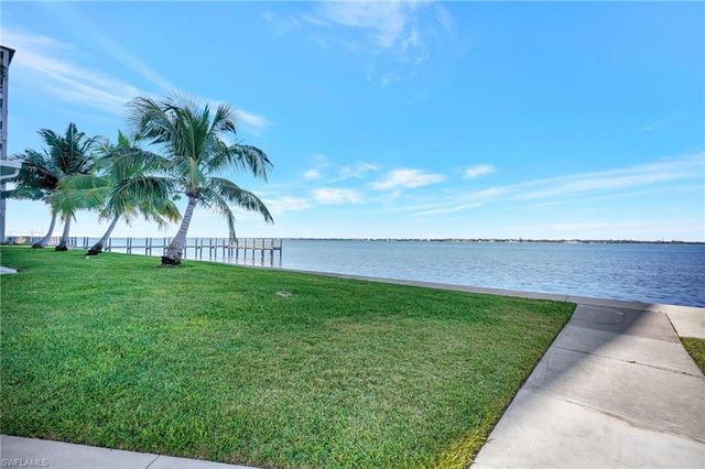 1900 Clifford ST # 704, Fort Myers, FL 33901