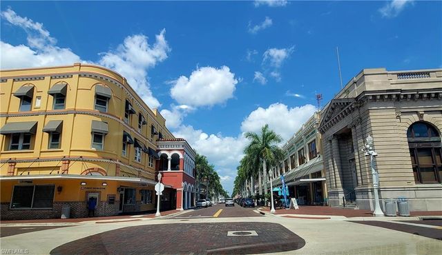 1900 Clifford ST # 704, Fort Myers, FL 33901