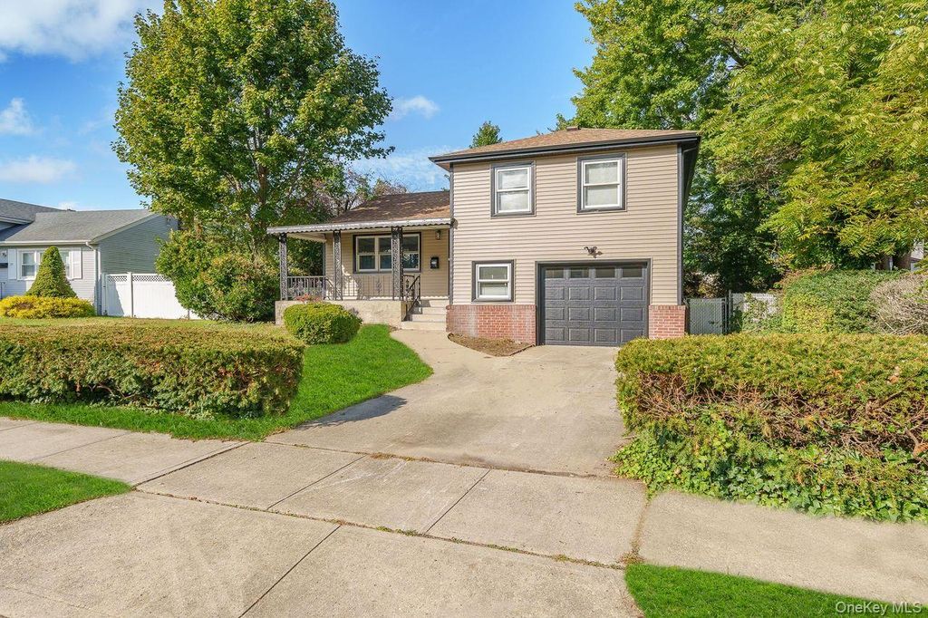 20 Ford Drive S, Massapequa, NY 11758 — photo 3