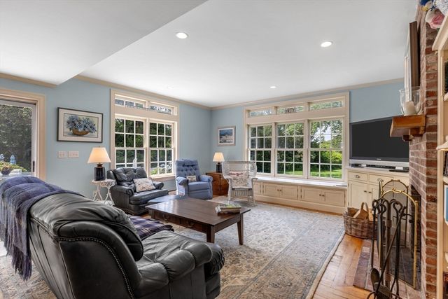 95 Cotchpinicut, Chatham, MA 02633