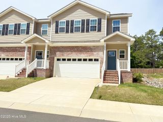830 Ducks Landing, Aberdeen, NC 28315