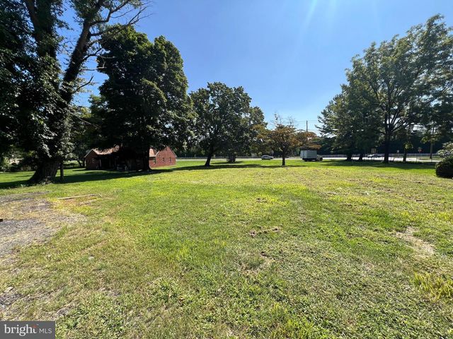 13707 NOTLEY RD, Silver Spring, MD 20904