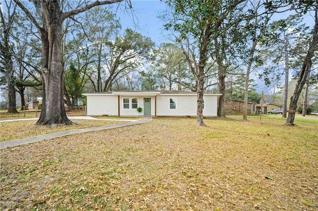 7113 Peachtree Avenue, Mobile, AL 36618