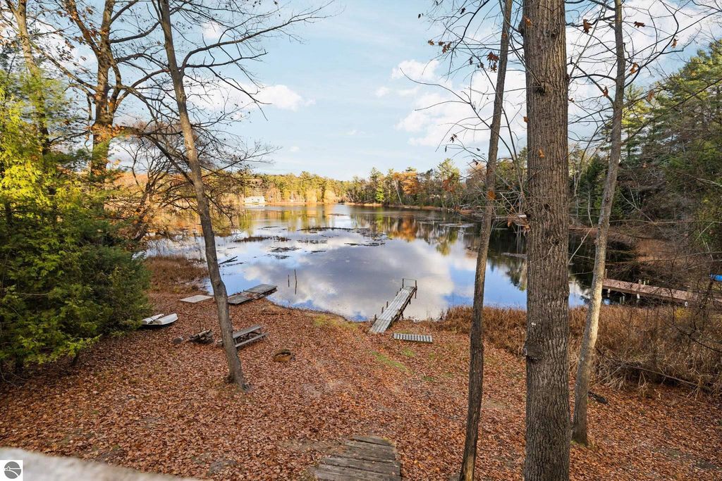 Image 33 of property listing at 4056 N Spider Lake, Traverse City, MI 49696