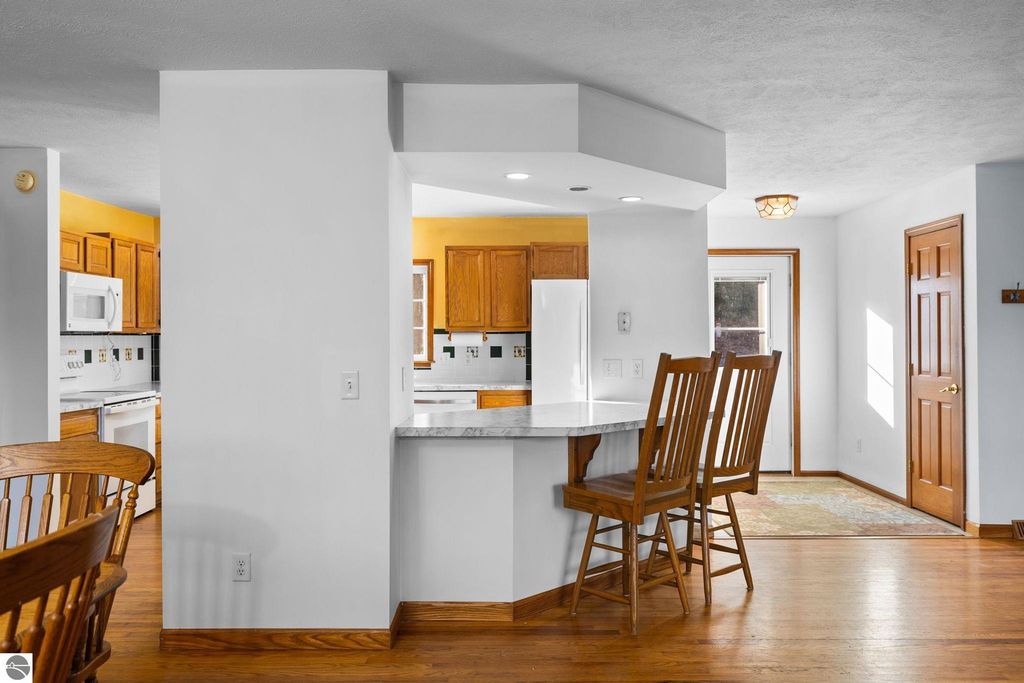 Image 4 of property listing at 4056 N Spider Lake, Traverse City, MI 49696