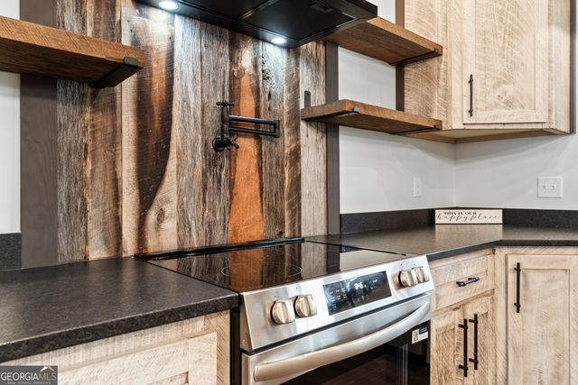 64 Nickel Lane, Ellijay, GA 30540