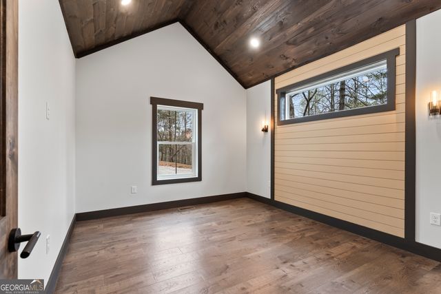 64 Nickel Lane, Ellijay, GA 30540