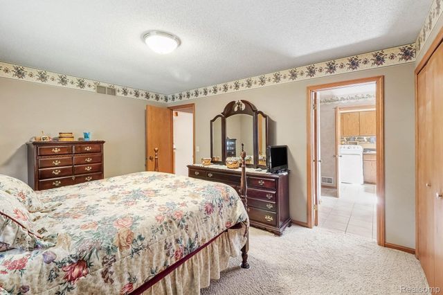 5112 Mark David Drive, Gaines Township, MI 48473