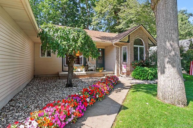 5112 Mark David Drive, Gaines Township, MI 48473